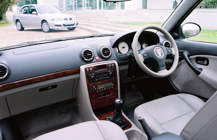 Интерьер автомобиля Rover 45