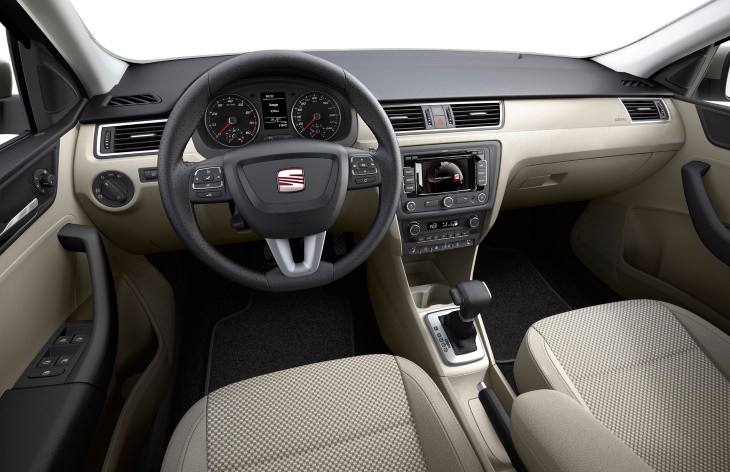 Интерьер автомобиля Seat Toledo четвёртого поколения