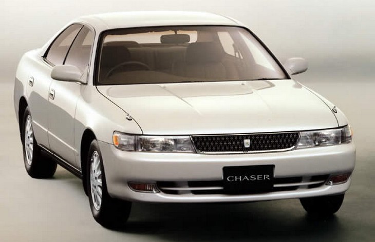 Седан Toyota Chaser пятого поколения (1992-1996)