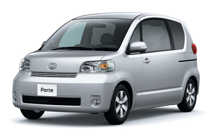 Хэтчбек Toyota Porte первого поколения, 2004–2012
