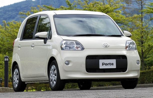 Хэтчбек Toyota Porte