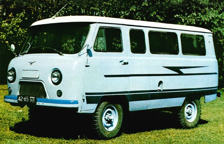 Микроавтобус УАЗ-452В