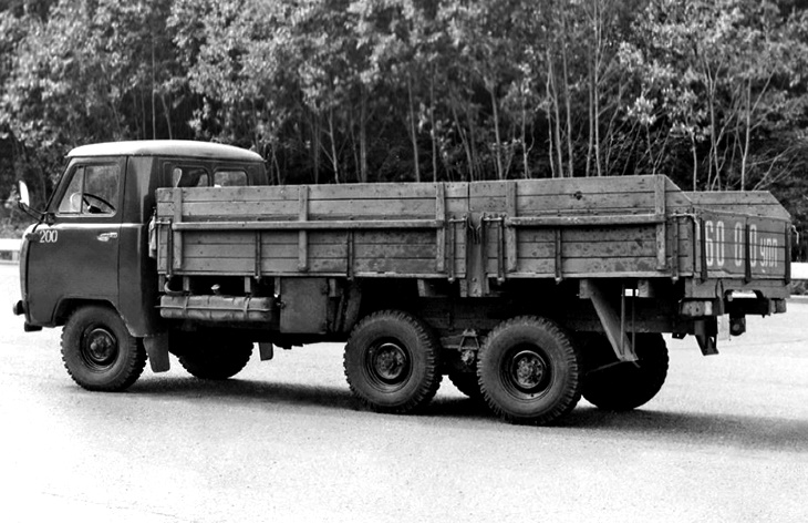 Прототип УАЗ-452ДГ