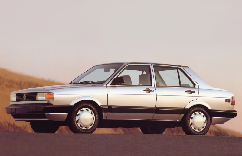 Седан Volkswagen Fox, 1987–1993