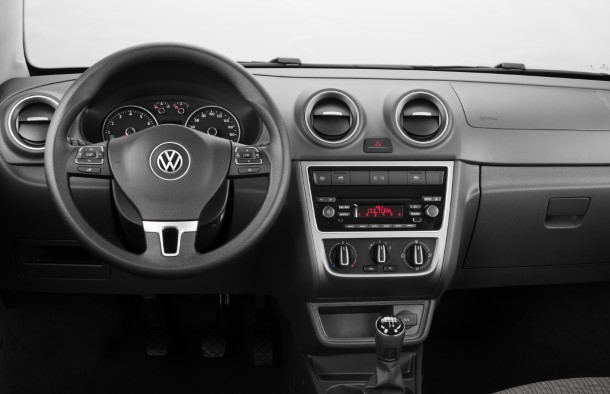 Интерьер седана Volkswagen Voyage