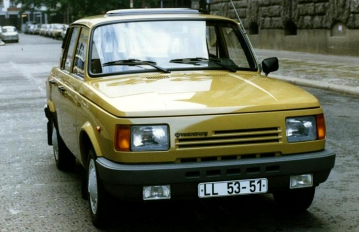 Седан Wartburg 1.3, 1988–1991