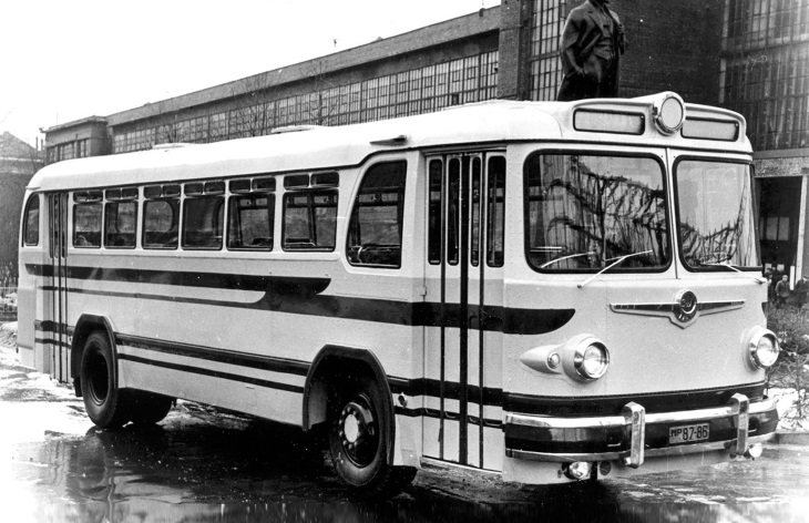 Автобус ЗИС-159, 1957 год