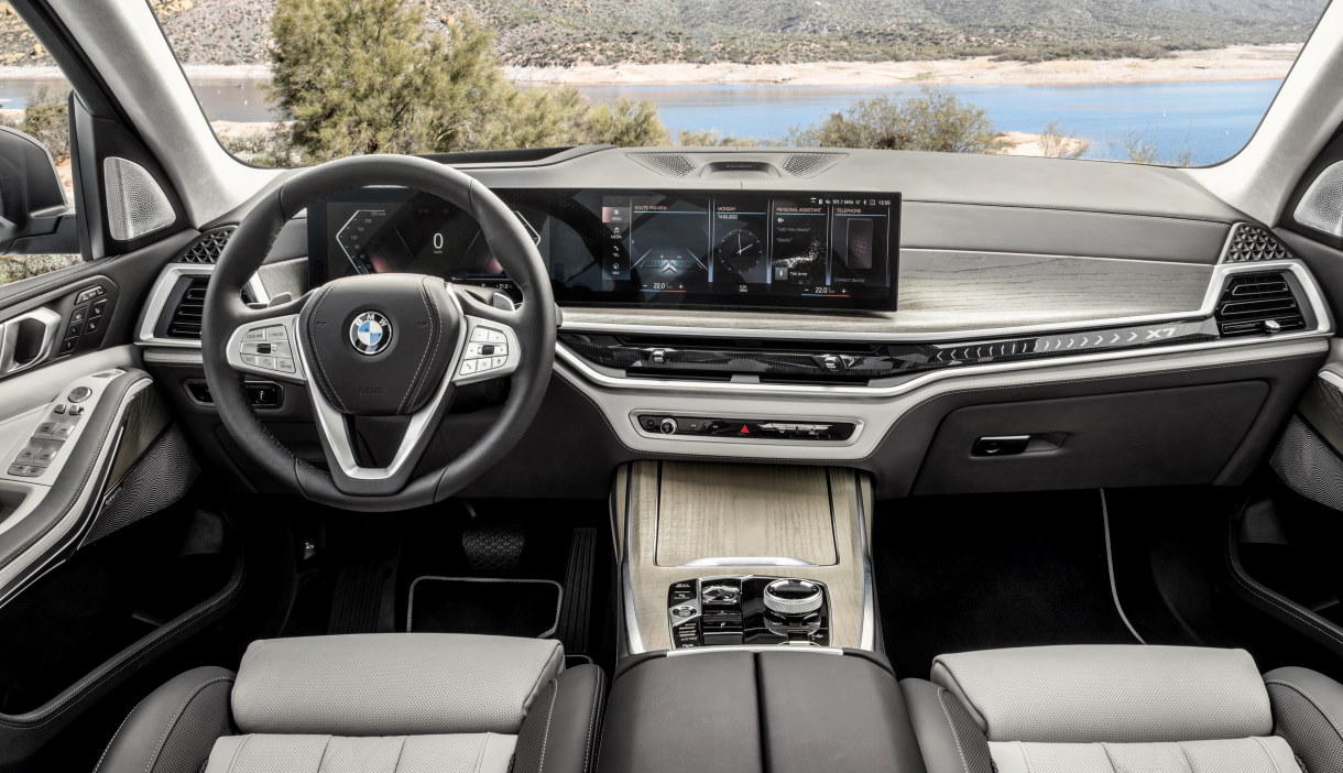 Салон BMW X7 2022