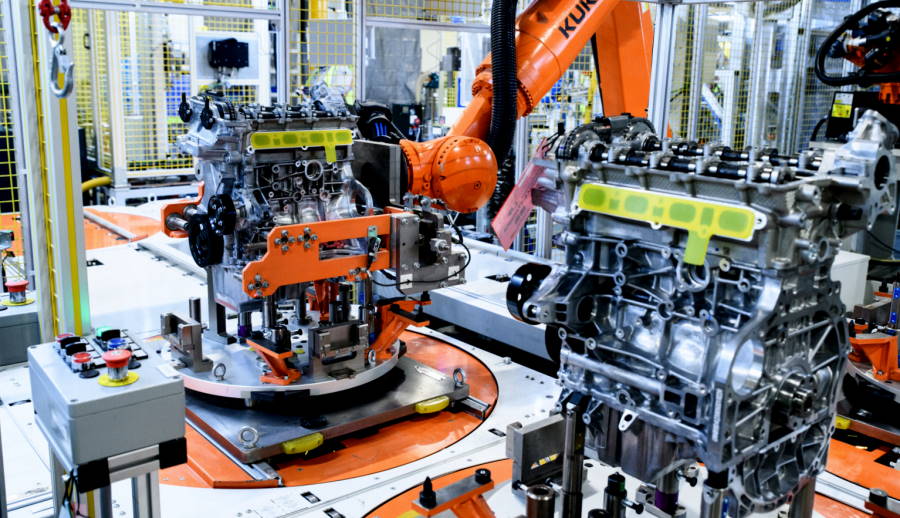 Новый завод автомобильных двигателей открылся в России