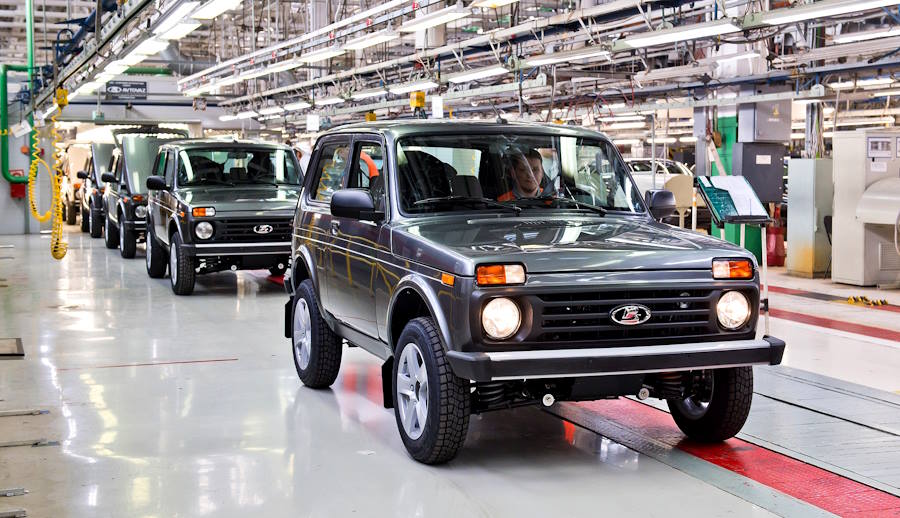 АвтоВАЗ прекратил производство автомобилей на две недели