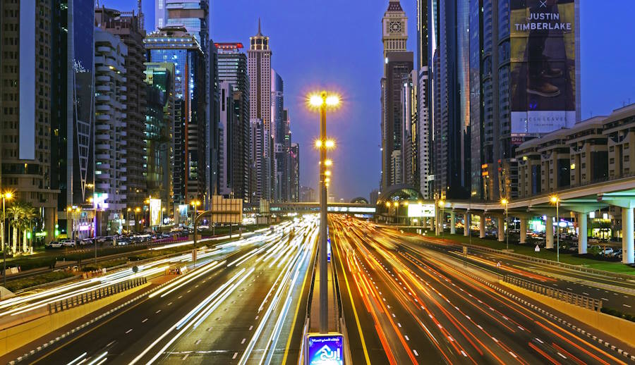 АвтоВАЗ обещает запустить продажи автомобилей в Эмиратах