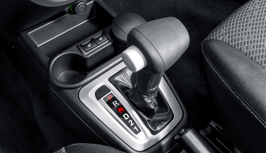 У дилеров закончились запасы Лады Гранты с японскими автоматами