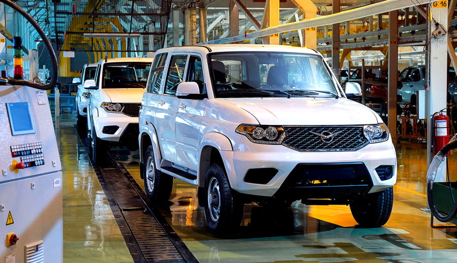 УАЗ запускает производство внедорожников с новой коробкой передач