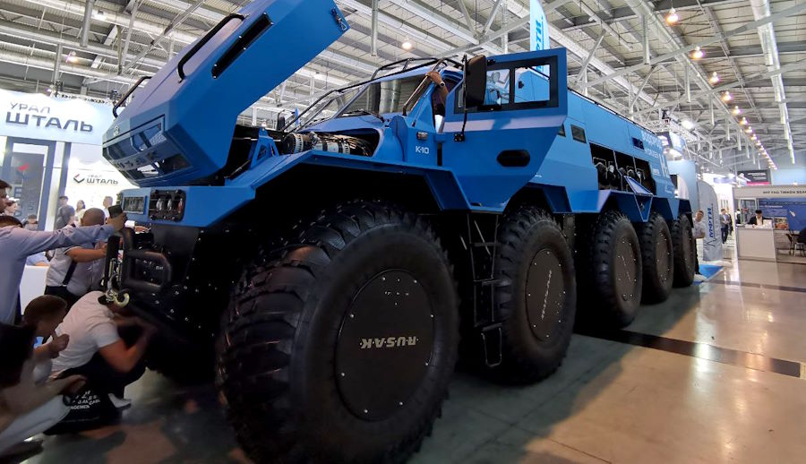 Российская компания сделала 10-колёсный водородный вездеход