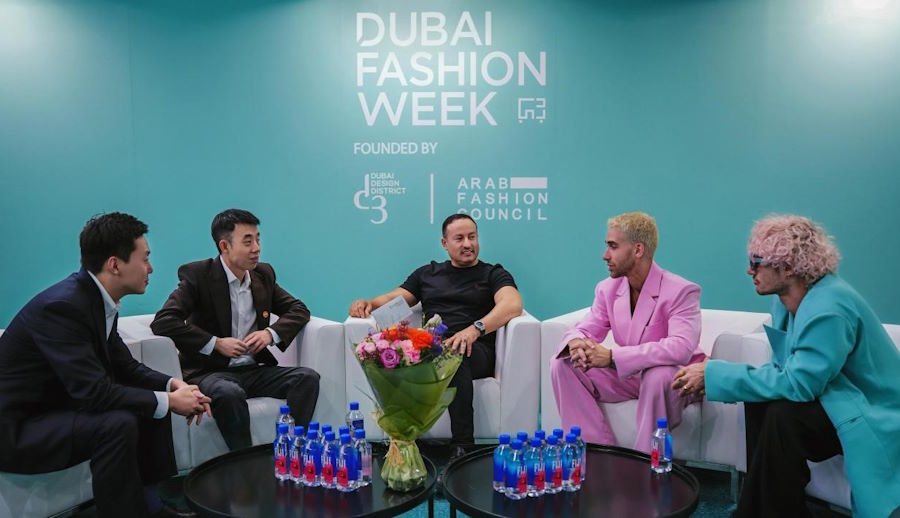 Марка Soueast объявила о начале сотрудничества с брендом высокой моды Michael Cinco