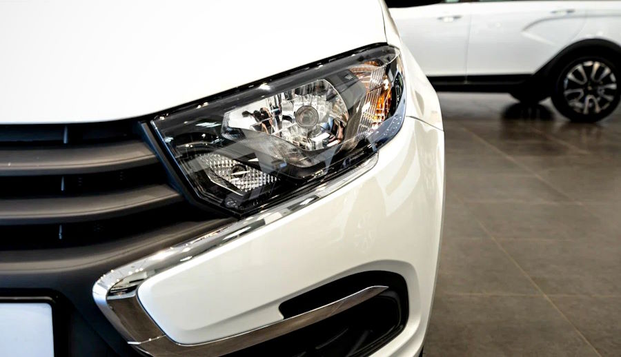 АвтоВАЗ уменьшил скидки на популярные модели Лады