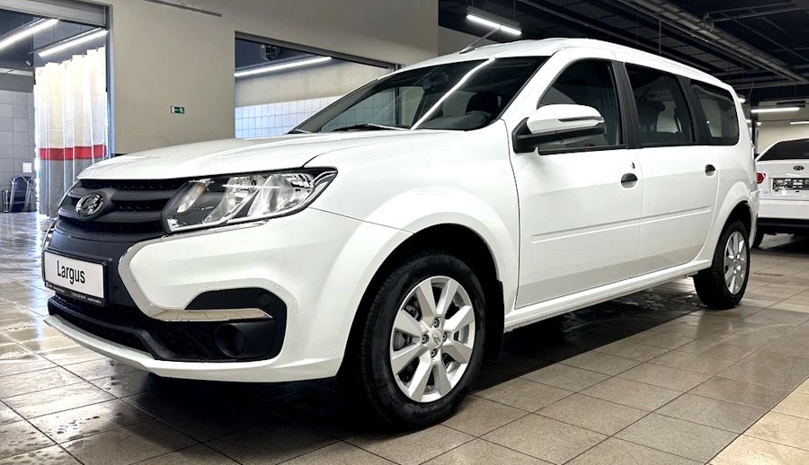 Что случилось с Ларгусом? Появились подробности об остановке продаж