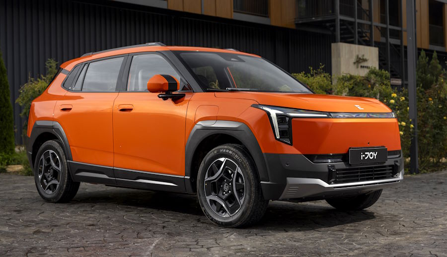 Дешевле, чем раньше: объявлена цена новейшего электромобиля российского производства