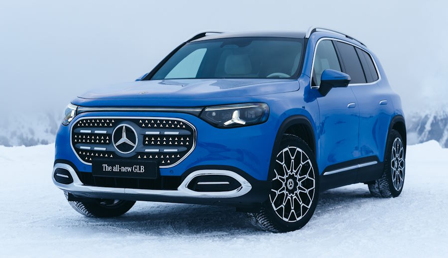 Кроссовер Mercedes-Benz GLB сменил поколение