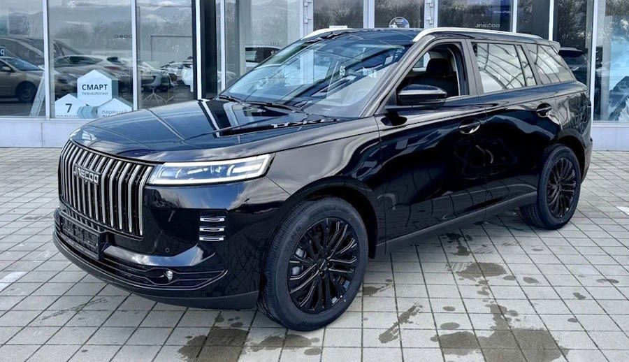 У российских дилеров появился новый кроссовер для путешествий