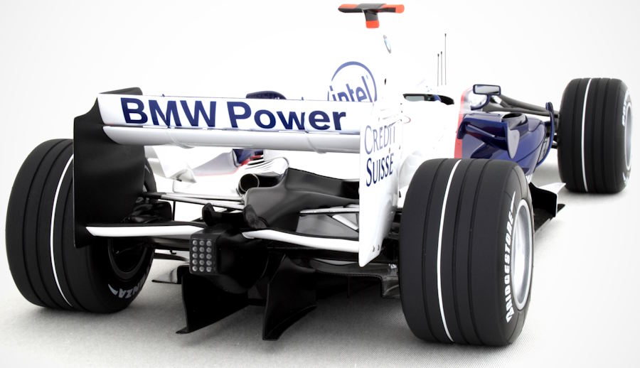 Почему BMW не участвует в Формуле-1