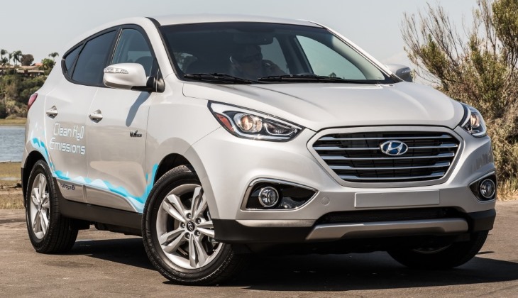 Серийный водородный Hyundai Tucson FCEV и сейчас предлагается в США — автомобиль можно взять в лизинг на три года с ежемесячным платежом 500 долларов