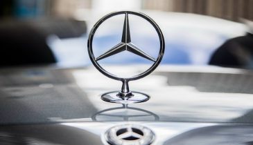 В России отзывают 50 машин Mercedes-Benz из-за дефекта рулевого механизма