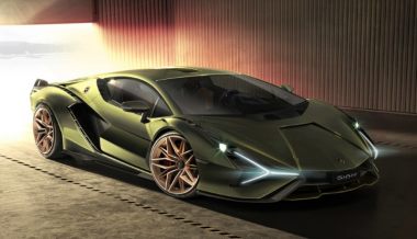 У марки Lamborghini появился гибридный автомобиль