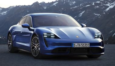 Первый в истории электромобиль Porsche будет стоить 10 643 000 рублей