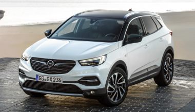 Вернувшаяся в Россию марка Opel подняла цены на свои автомобили