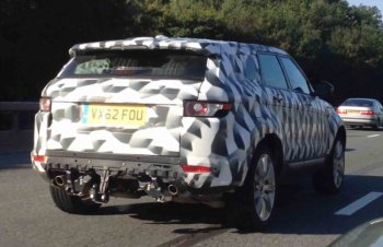 Британцы испытывают новые Land Rover Discovery и Freelander