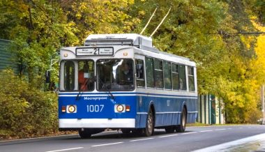 Троллейбус Москвы был одним из самых развитых в мире, но теперь город полностью отказался от этого транспорта