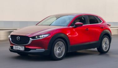 Новый кроссовер Mazda начали продавать в России
