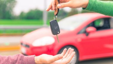 Быстрая продажа автомобиля с пробегом: сотрудничество со скупщиками