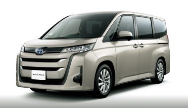 Только для Японии: Toyota представила новое поколение минивэна Voxy/Noah