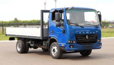 В России стартовали продажи нового грузовика «КамАЗ Компас»