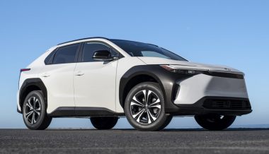 Toyota отзывает электромобиль, который едва поступил в продажу