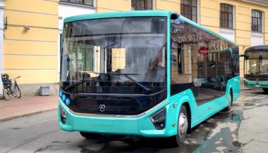 Замена старым «пазикам»: в России начался выпуск автобусов нового поколения