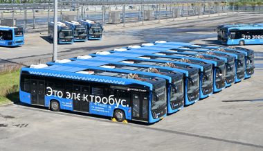 Москва закупит ещё тысячу электробусов. Цена каждого — 63 млн рублей
