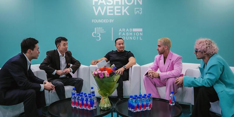  Soueast         Michael Cinco