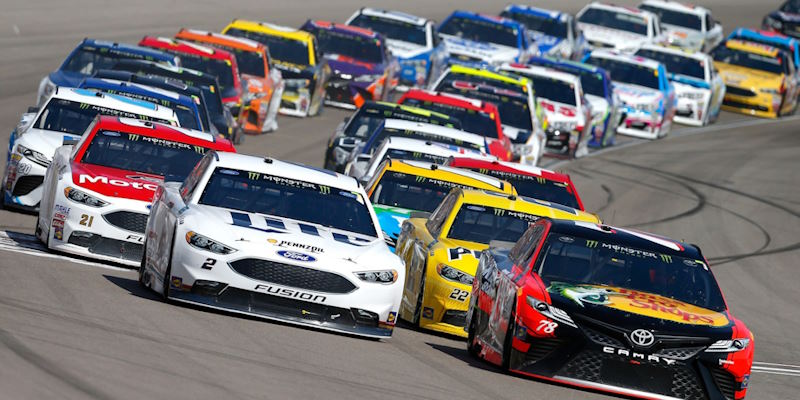 ����� ���������� ������������ � NASCAR