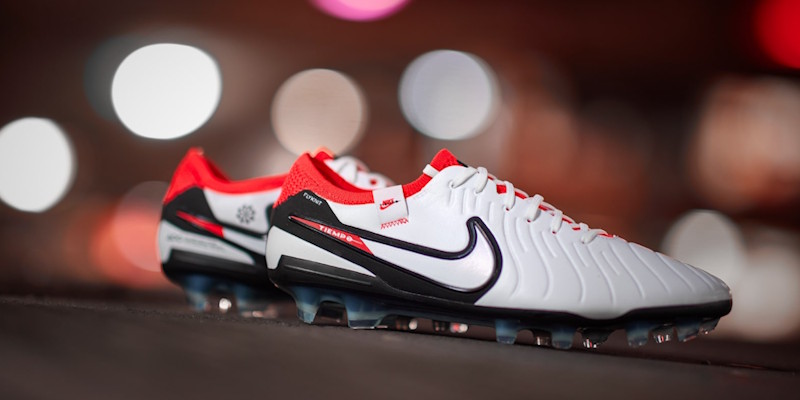 ������ Nike, Adidas � Under Armour ��� ��-������� �������� � ������