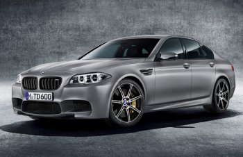 Юбилей модели BMW M5 отметили спецверсией «30 Jahre»