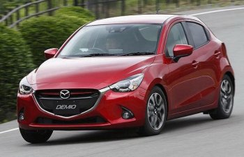 Раскрыта внешность нового поколения хэтчбека Mazda 2