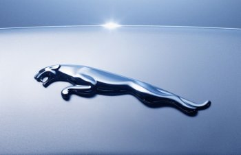 У автомобилей Jaguar могут появиться новые шестицилиндровые моторы