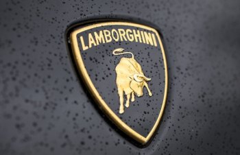 Lamborghini покажет в Париже новую модель