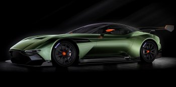 Спорткар Aston Martin Vulcan готов выйти на трек