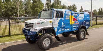 «Камаз-Мастер» представил новый гоночный грузовик