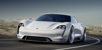 Немцы представили электроседан Porsche Mission E