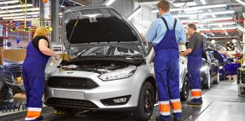 «Форд-Соллерс» поднимет зарплату работникам заводов в России
